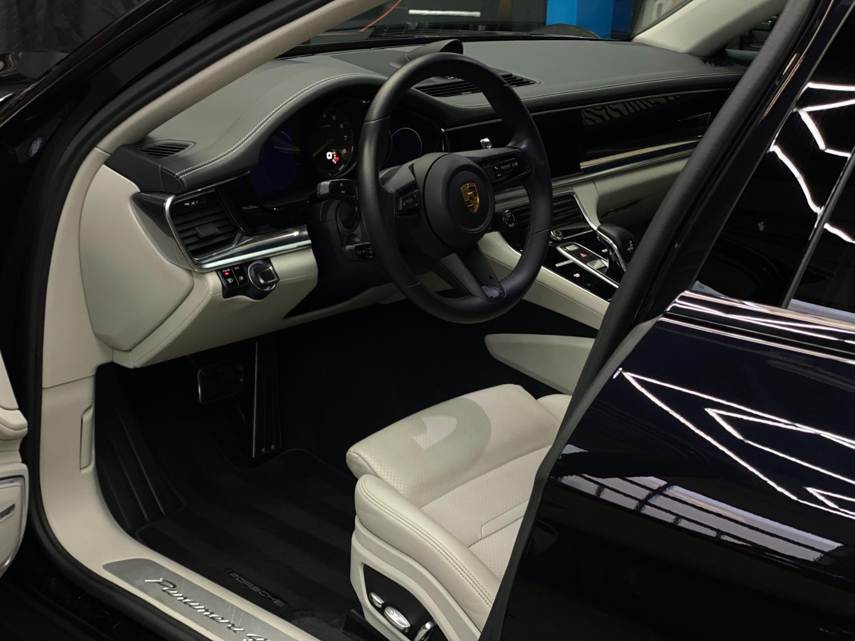 DD4ED7D6-3ED6-4E40-BA3A-52E6DB19693E Autopoetsbedrijf Zeist